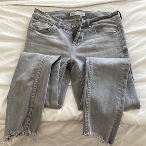 Zara Skinny Jeans Grey